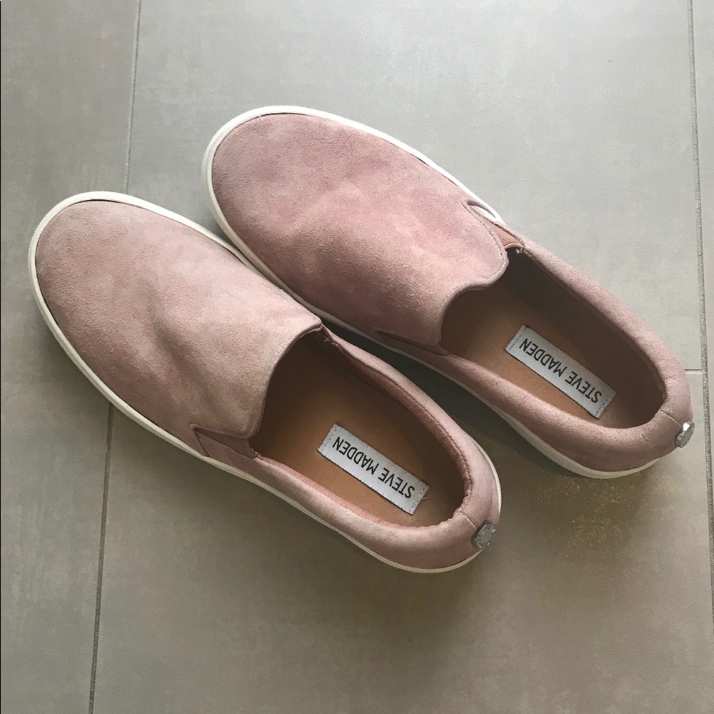 STEVE MADDEN Pink Slip Ons
